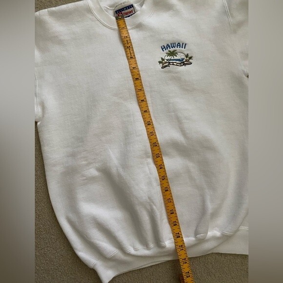 Vintage embroidered Hawaii crewneck size small, white sweatshirt - Picture 7 of 8